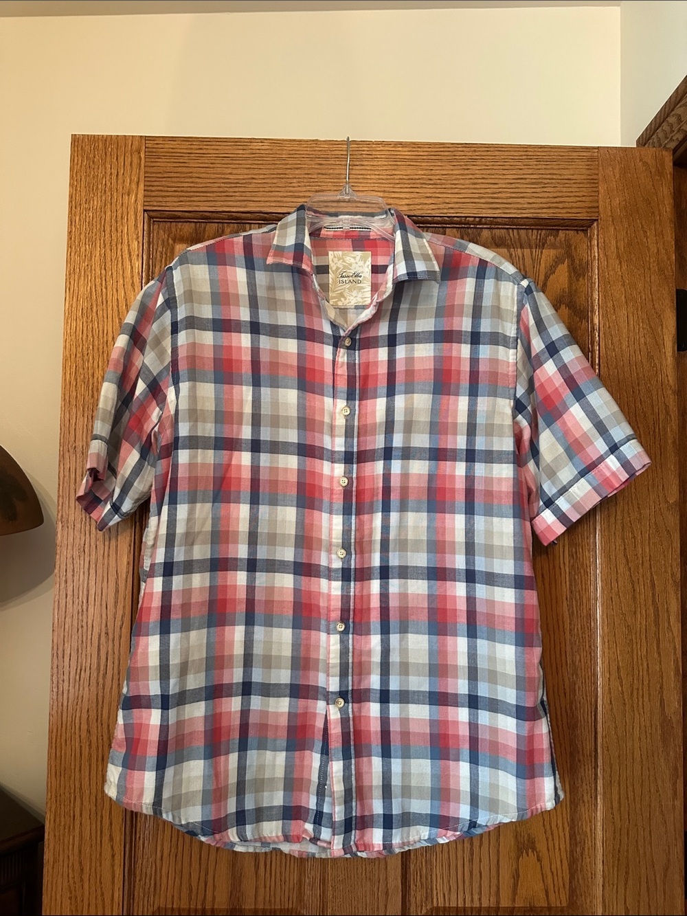 Men's Short-Sleeve Plaid Button-Up Shirt - Red/Blue